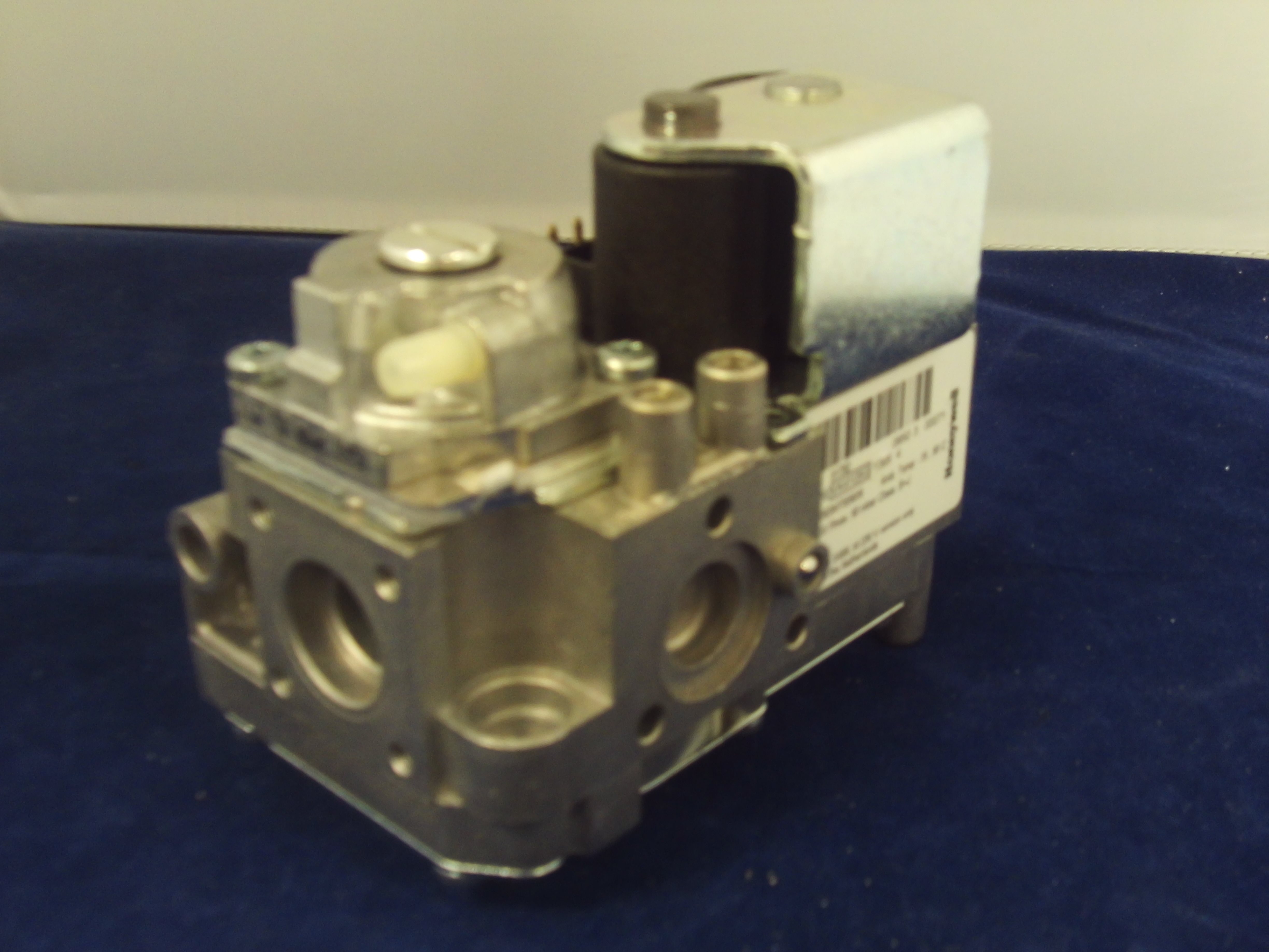 Gas valve