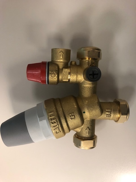 Caleffi Multibloc 3/6 Bar (Push Fit PRV) CWI
