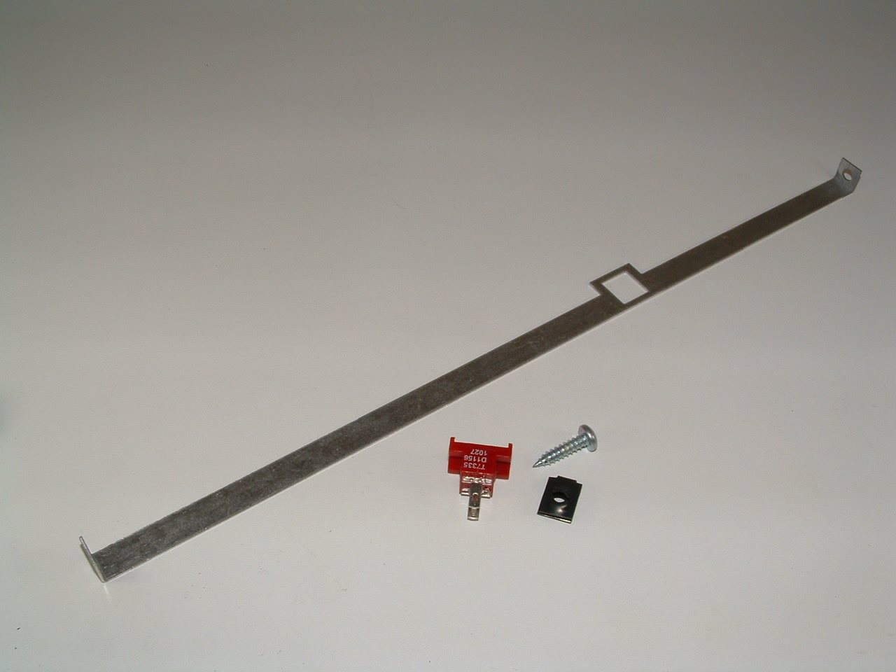 Ferroli 39810340 - Sensor c/w Bracket