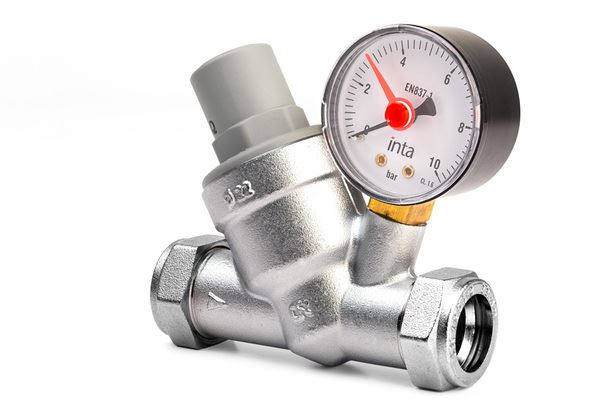 Pressure Reducing Valves 15mm With Gauge & Filter
